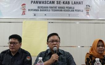 Training Of Trainer (ToT) Pengawas TPS dan saksi parpol peserta pemilu bagi Panwaslu Kecamatan Se- Kabupaten Lahat tahun 2019