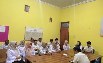 Rapat Evaluasi Mingguan